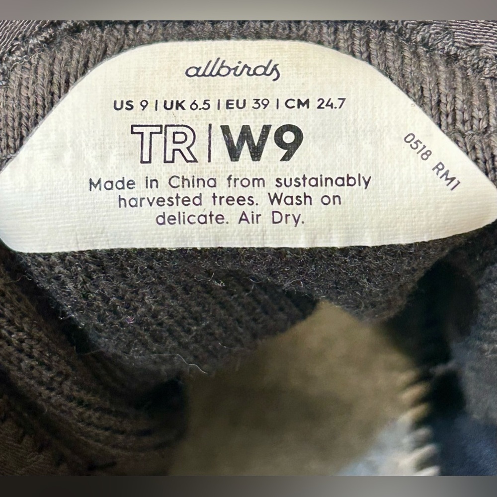 Allbirds Women’s Tree Runners Gray Size 9 - Picture 9 of 12